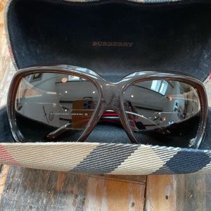 Burberry brown sunglasses